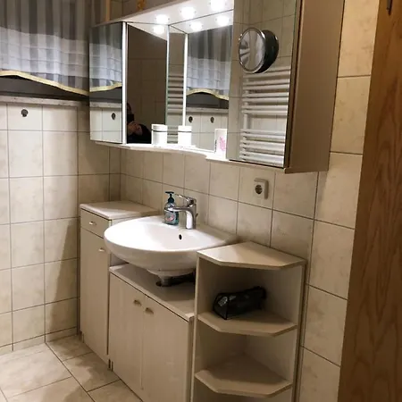 アパート Haus-petra-maria