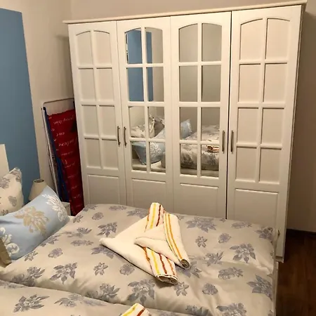 Haus-petra-maria アパート バート・シュレーマ